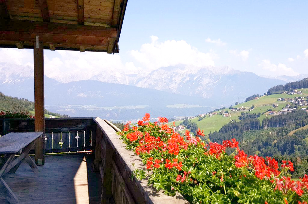 Berghtte Karwendelblick Tuxer Alpen ... traumhafte Aussichten